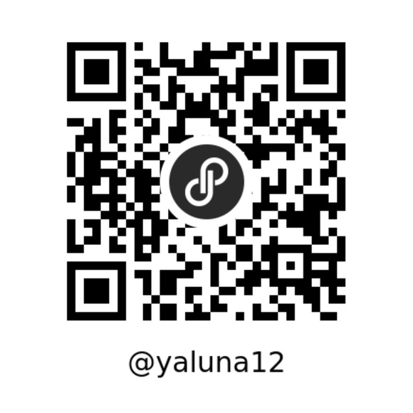 Fifth Sun Women’s Red T-shirt - Picture 4 of 4